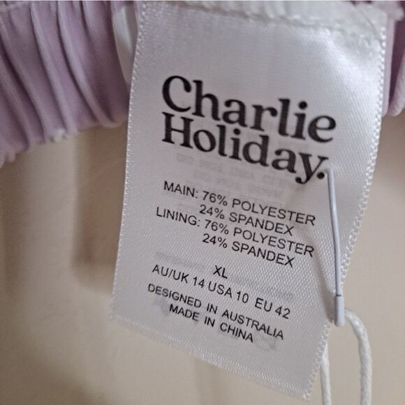 Charlie Holiday Polka Dot Bikini Top XL NWT Lilac - Picture 6 of 6